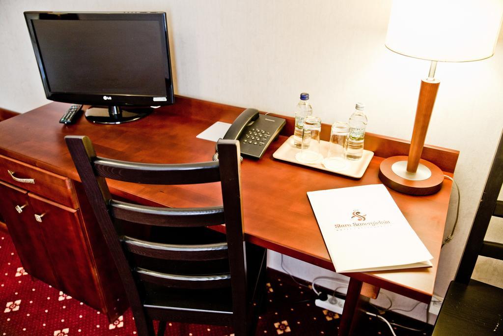 Hotel Stara Szmergielnia Бельсько-Бяла Номер фото